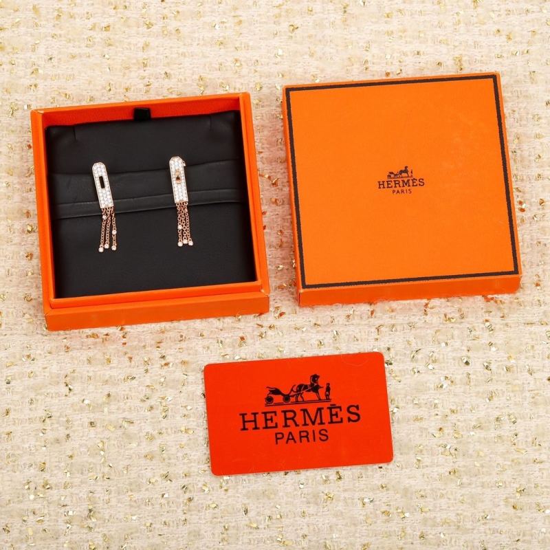 H**mes earrings